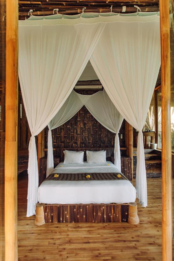 Temple House 3Bds Eco Bamboo House Pool River View Bringkit Exteriör bild