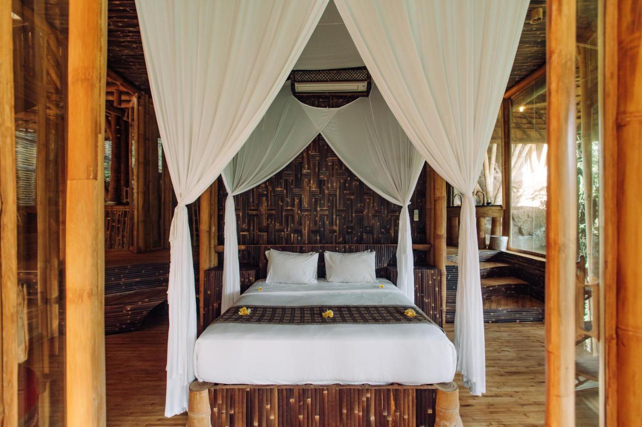 Temple House 3Bds Eco Bamboo House Pool River View Bringkit Exteriör bild